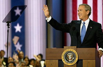 30_24_090204_bush_waving_450