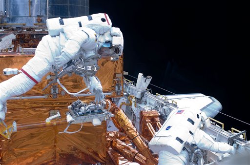 Shuttle Hubble