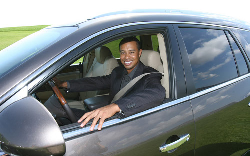 tiger-woods-buick-enclave1