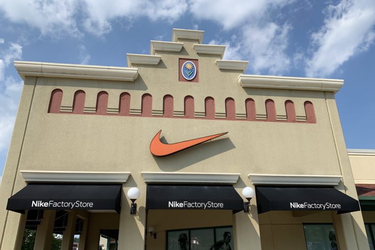 Hagerstown's Nike Factory Store 1998 - 2019 - Bent Corner